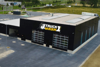 Vrachtwagen wassen? Kom langs bij Truckwash 1 Groenlo voor een perfect resultaat